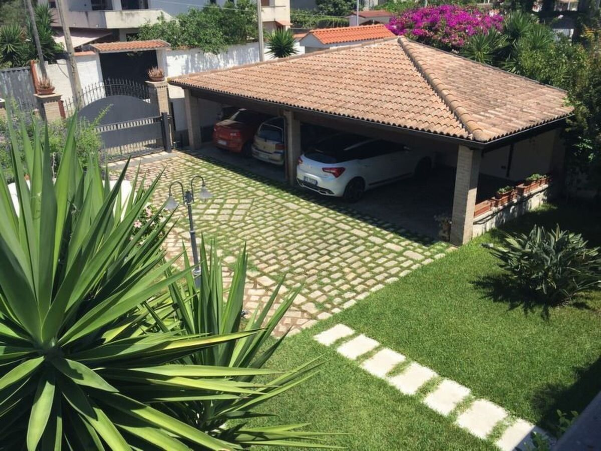 Villa Ornella : 6 chambres, piscine privée à 150 m de la plage - Photo 6