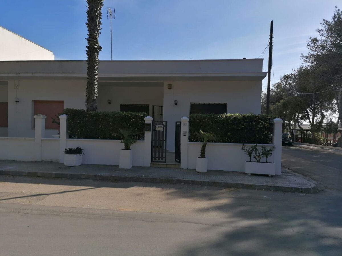 Villa Le Soleil, 50 m de la plage à Marina di Mancaversa - Photo 18