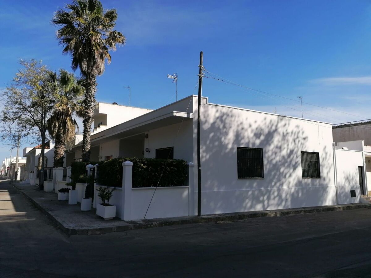 Villa Le Soleil, 50 m de la plage à Marina di Mancaversa - Photo 21