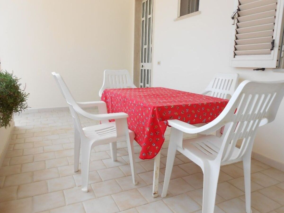 Appartement 2 chambres avec terrasse ensoleillée à 300m de la plage - Photo 5