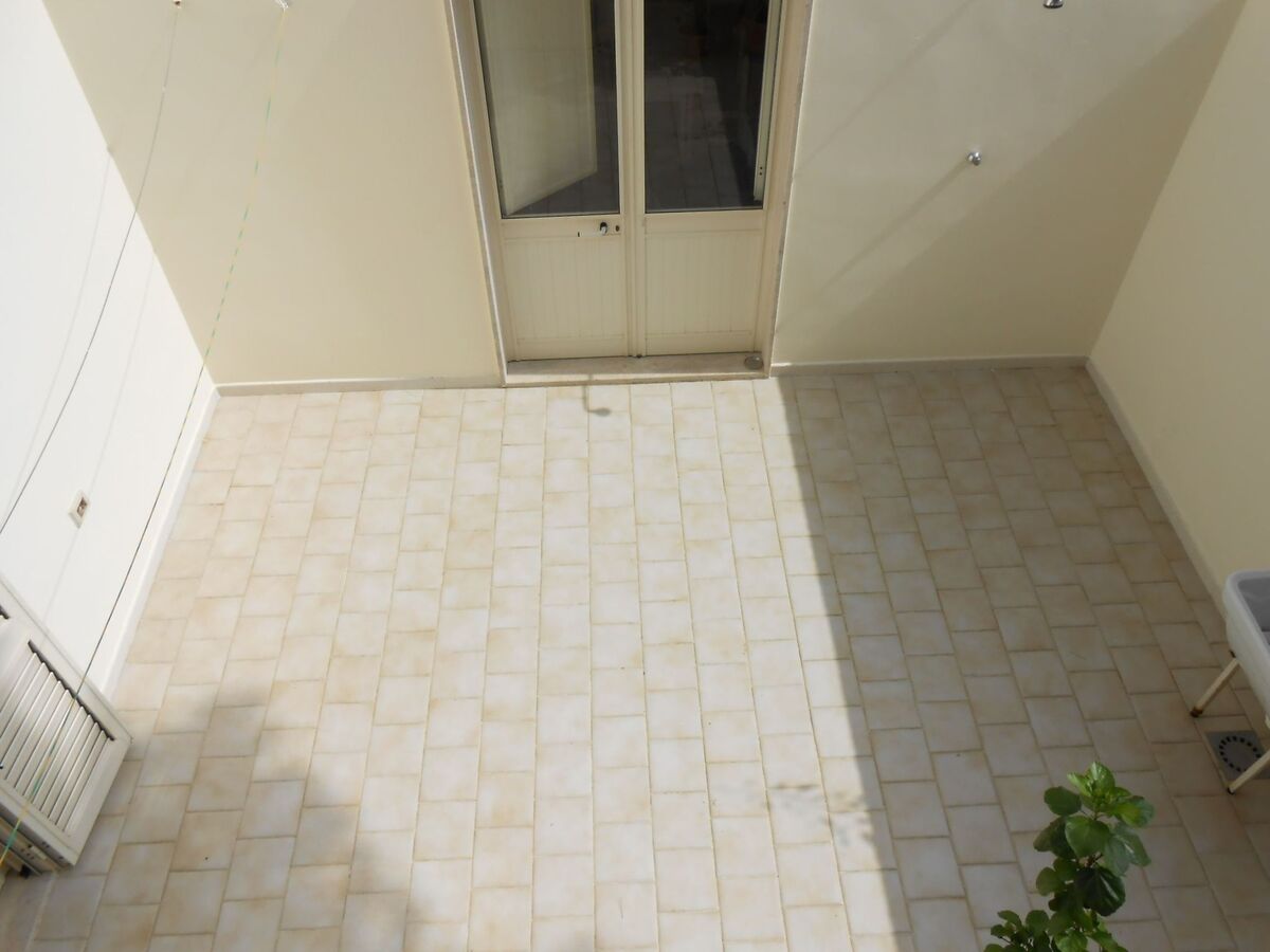 Appartement 2 chambres avec terrasse ensoleillée à 300m de la plage - Photo 9
