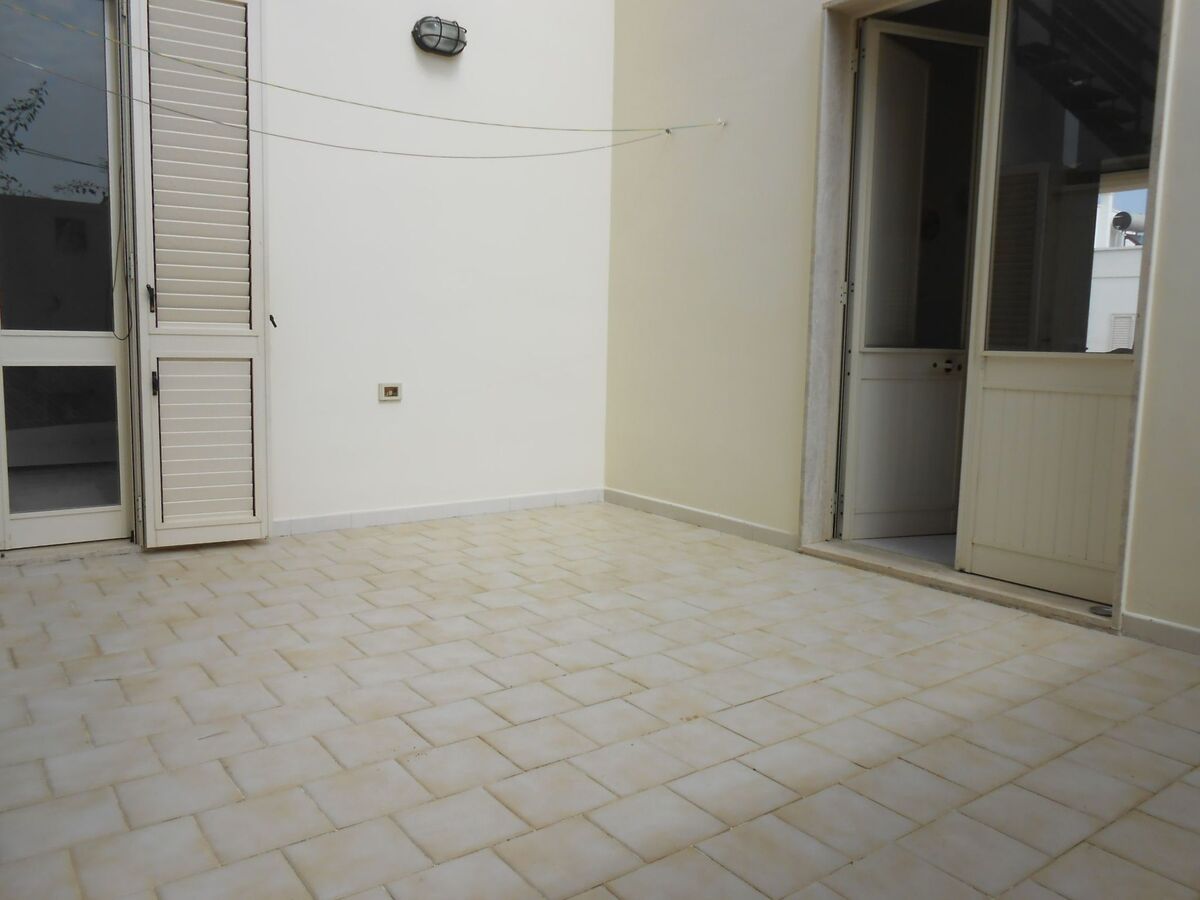 Appartement 2 chambres avec terrasse ensoleillée à 300m de la plage - Photo 11