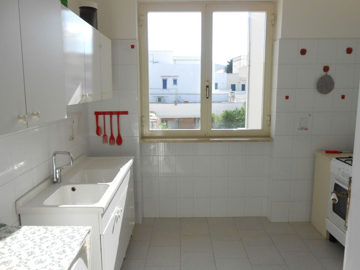 Appartement 2 chambres avec terrasse ensoleillée à 300m de la plage - Photo 25