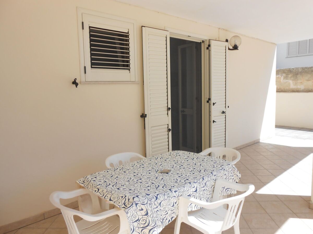 Appartement 2 chambres avec véranda couverte à 300m de la plage - Photo 8