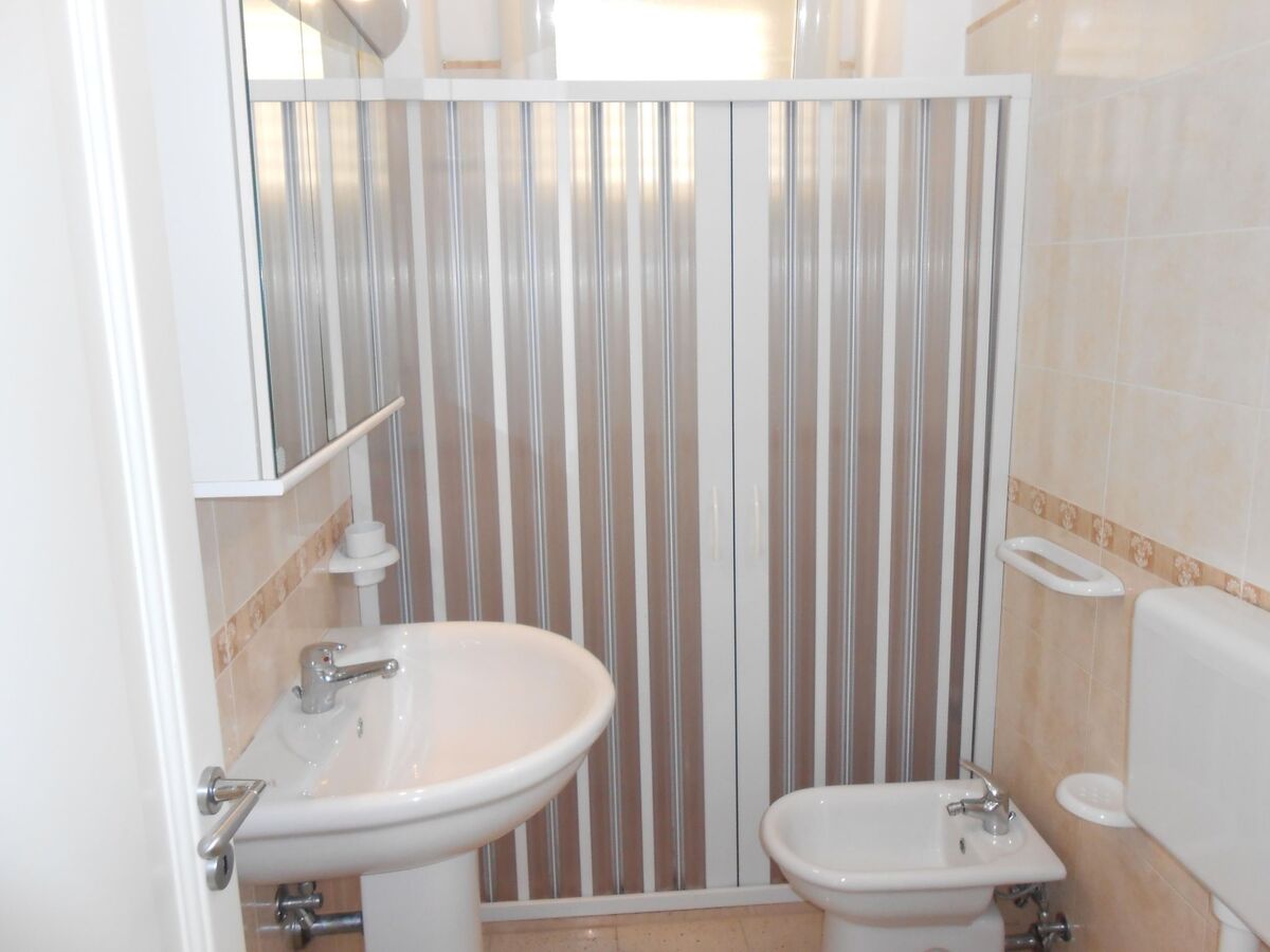 Appartement 2 chambres avec véranda couverte à 300m de la plage - Photo 37