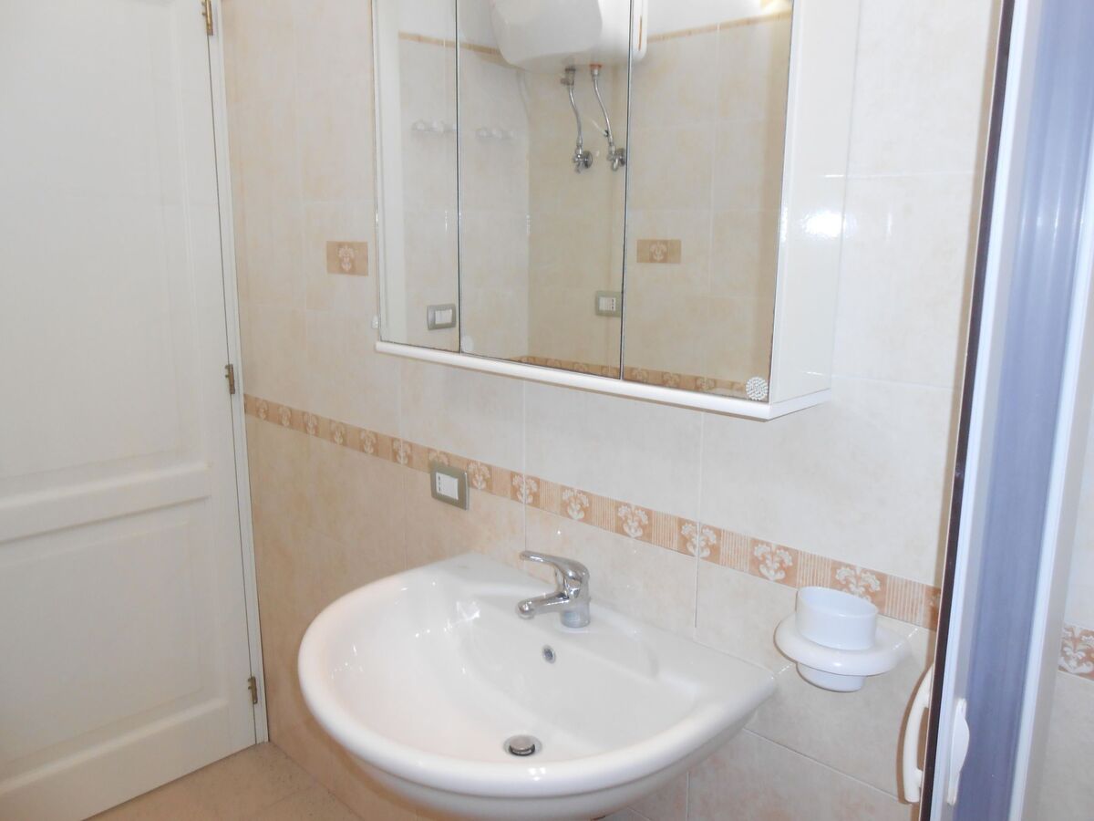 Appartement 2 chambres avec véranda couverte à 300m de la plage - Photo 43