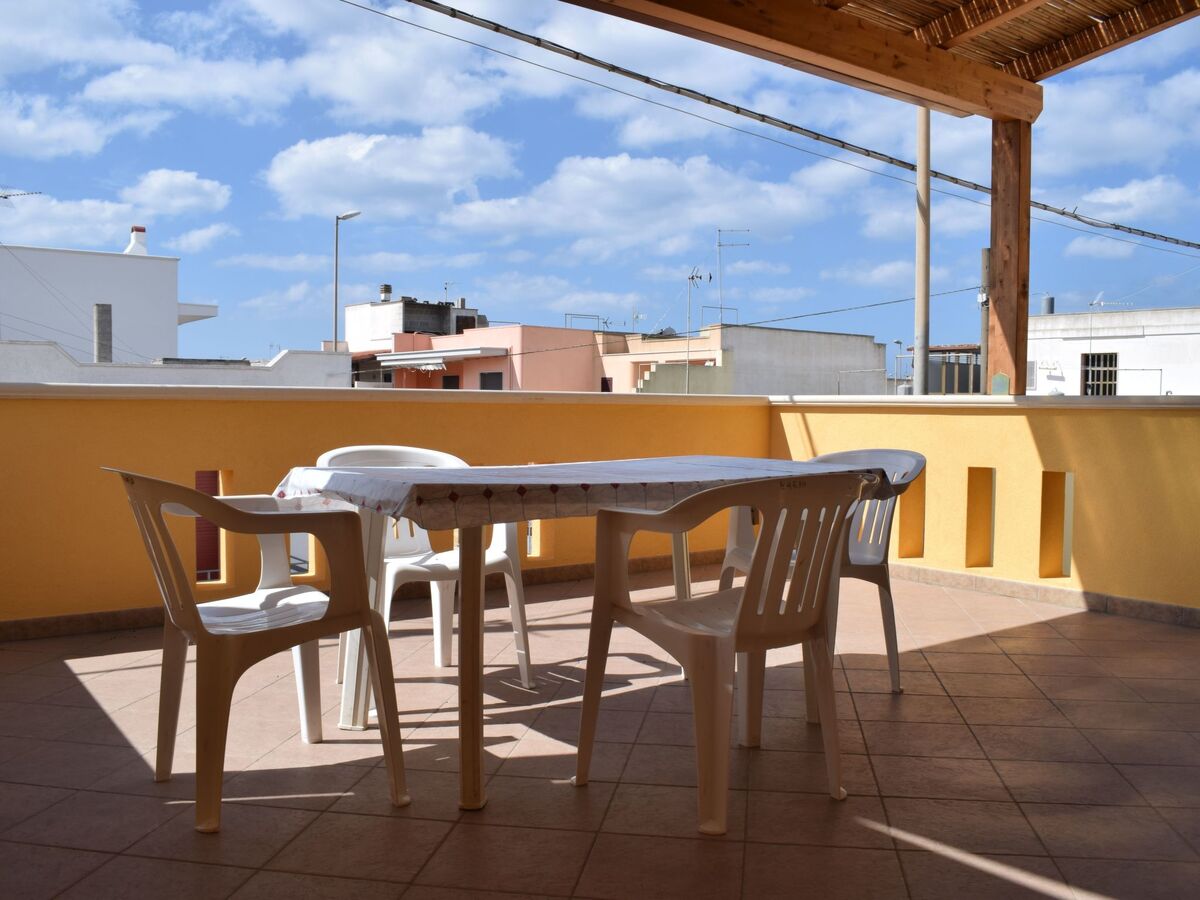 Appartement Beccaria, 20m² de balcon face à Lido Marini - Photo 5