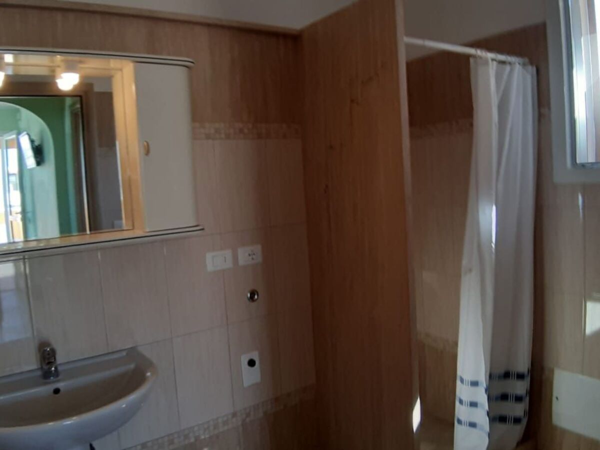 Appartement Beccaria, 20m² de balcon face à Lido Marini - Photo 20