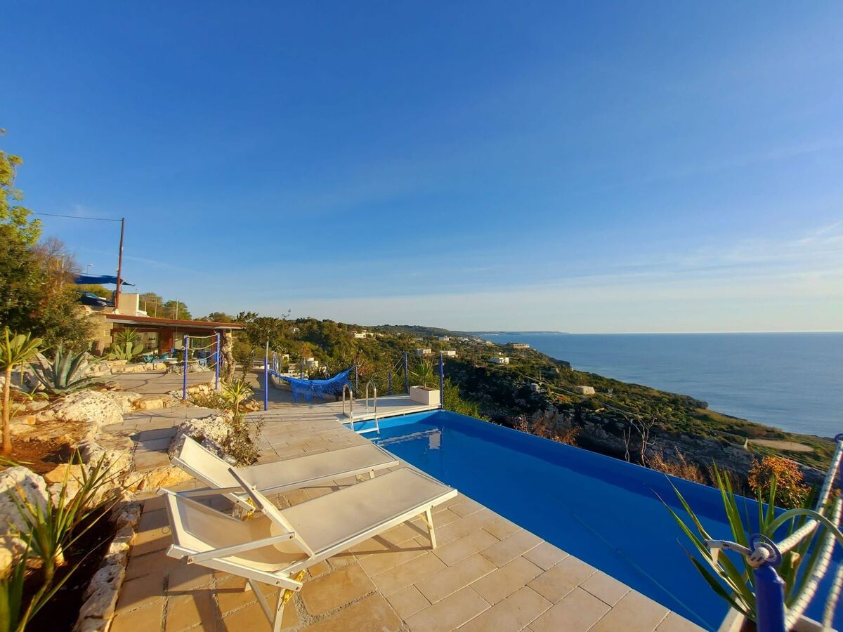 Villa avec piscine privée face à la mer à Marina Serra - Photo 2