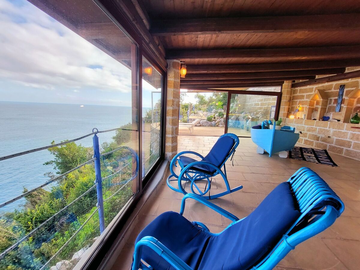 Villa avec piscine privée face à la mer à Marina Serra - Photo 8