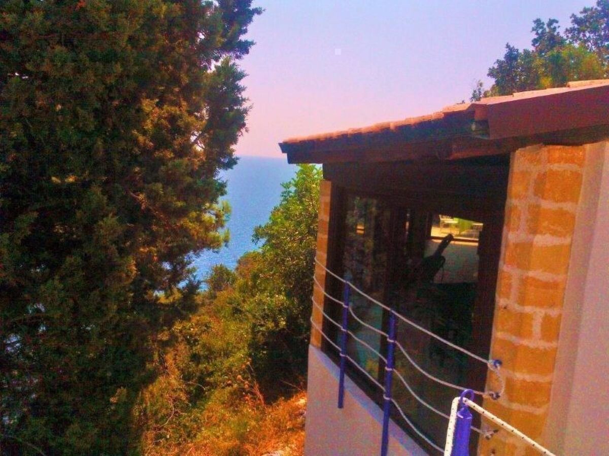 Villa avec piscine privée face à la mer à Marina Serra - Photo 31