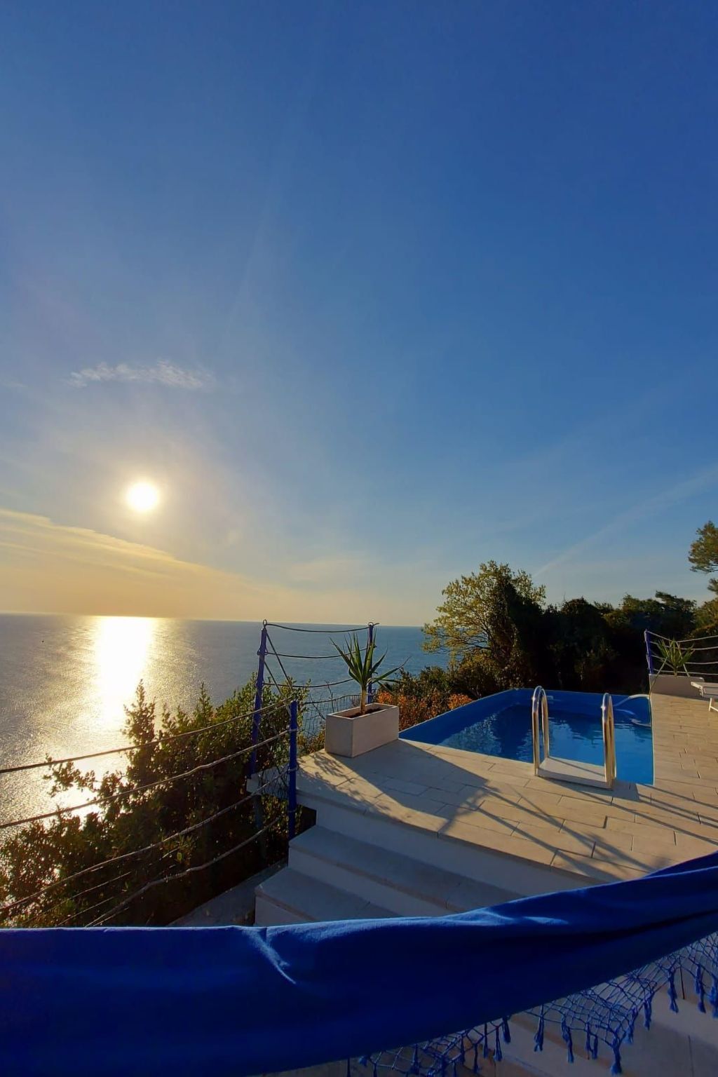Villa avec piscine privée face à la mer à Marina Serra - Photo 79