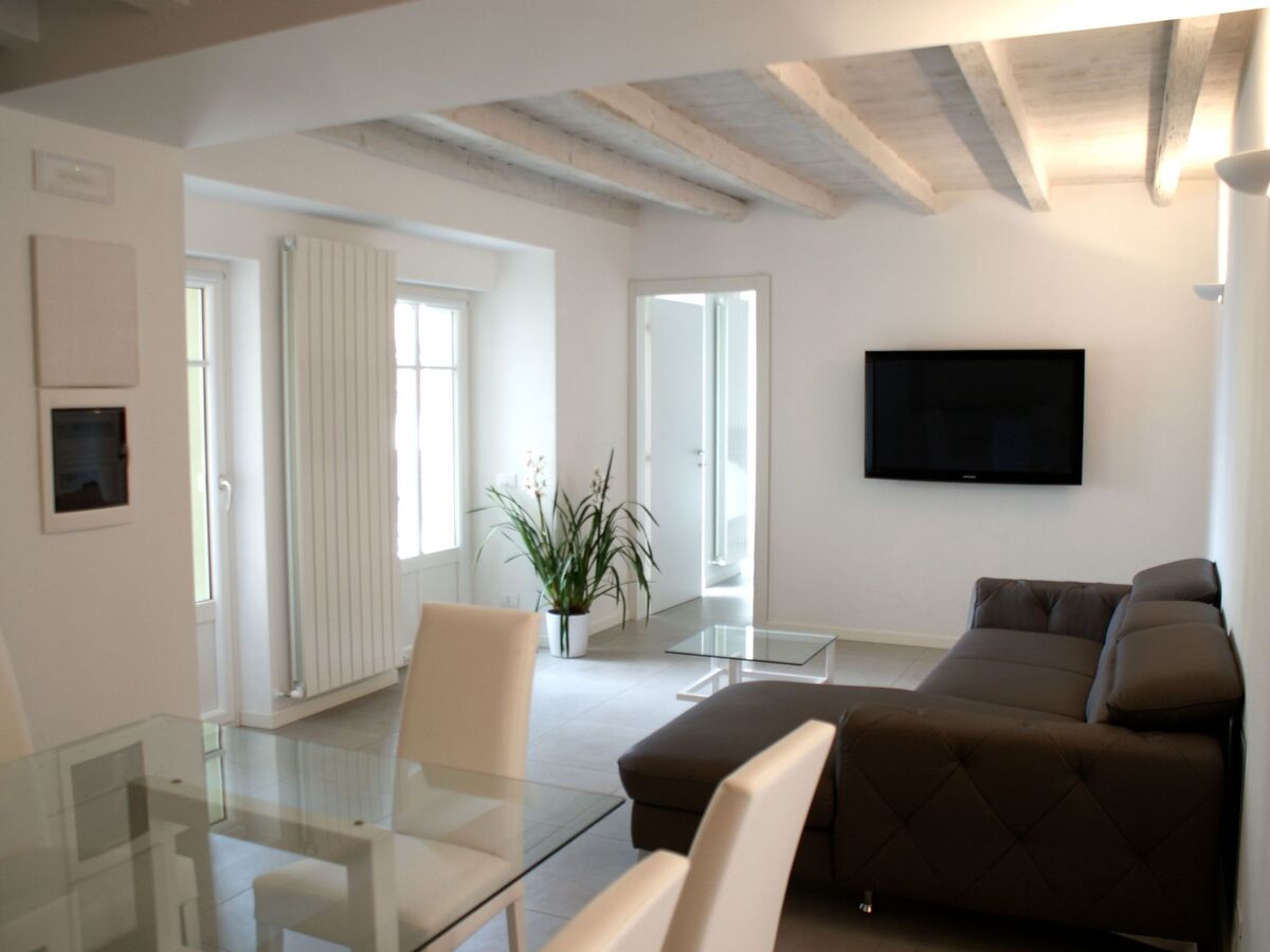 Appartement vue lac Iseo à Castro, 3 chambres - Photo 2