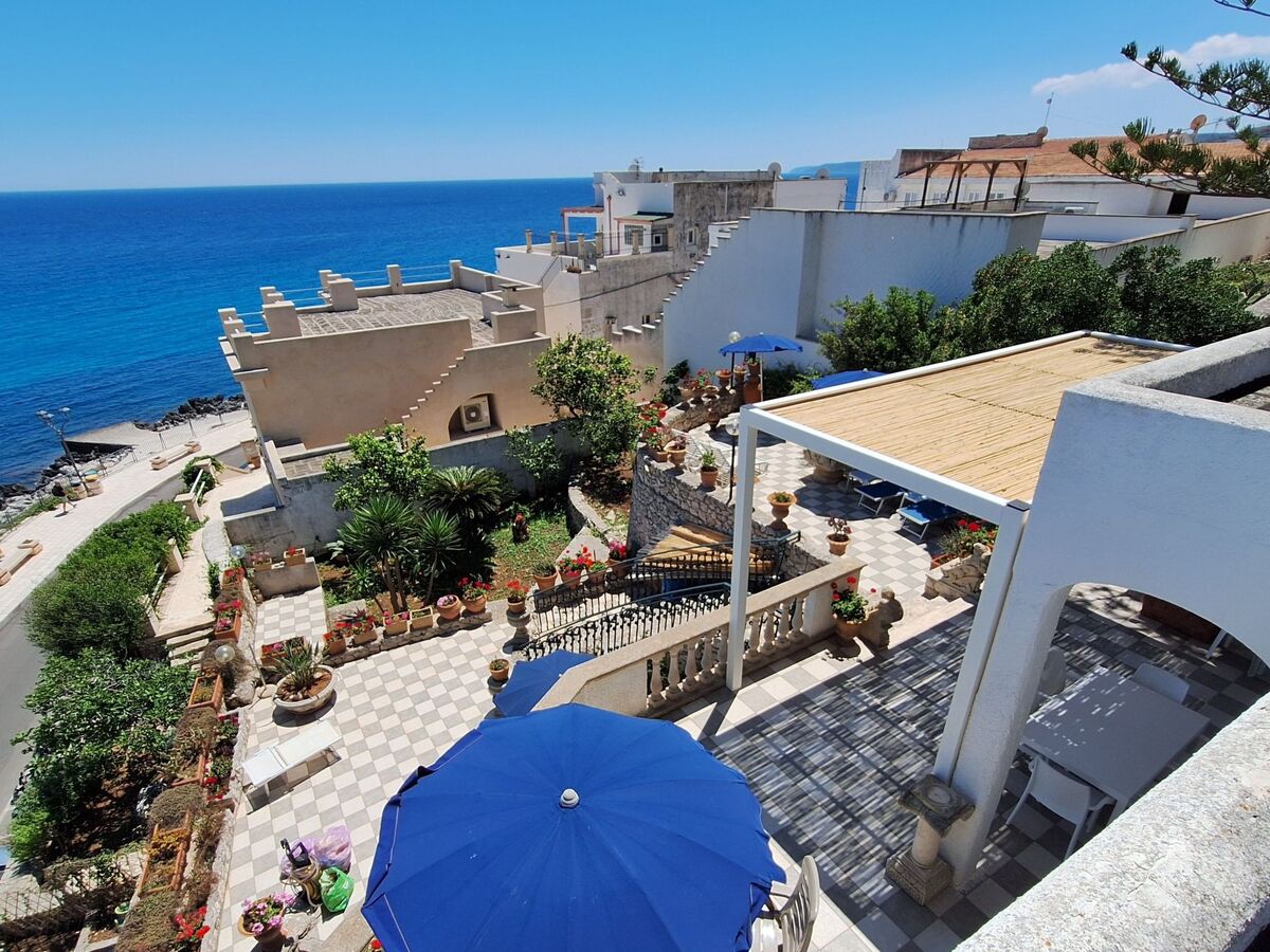Villa Rizzo à Castro : 3 chambres, terrasses panoramiques - Photo 24
