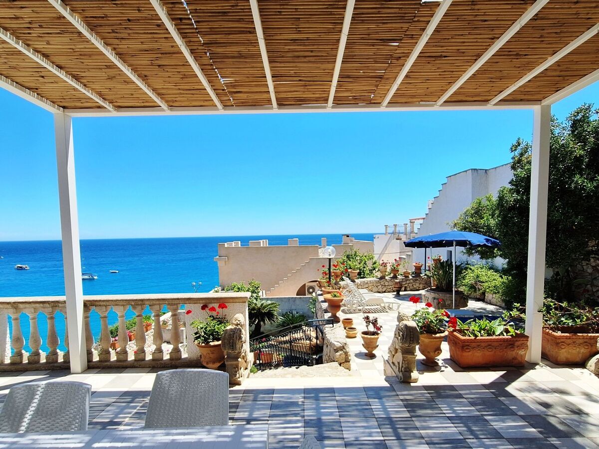 Villa Rizzo à Castro : 3 chambres, terrasses panoramiques - Photo 27