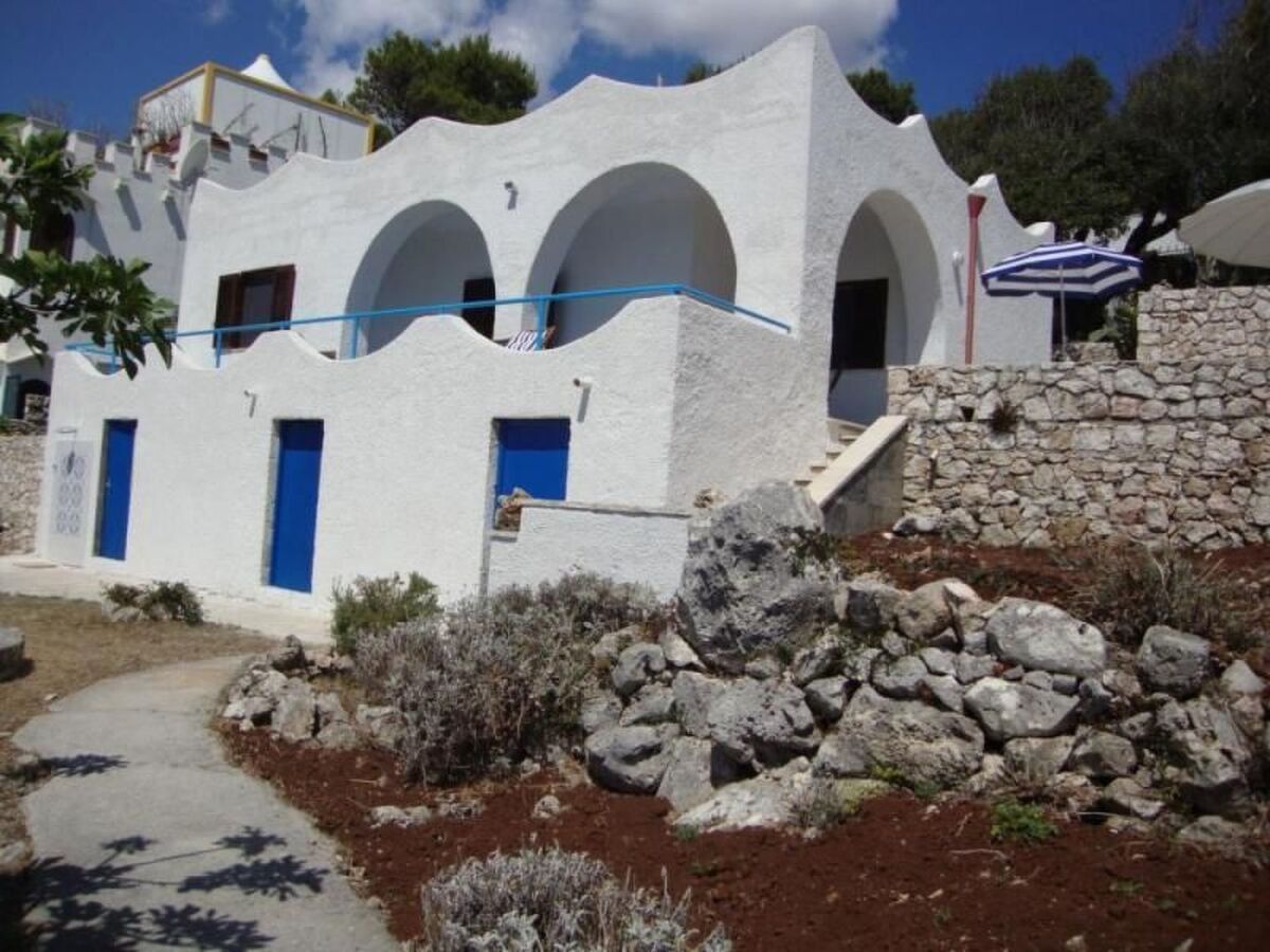 Villa Meris à Castro Marina : accès direct à la mer - Photo 7