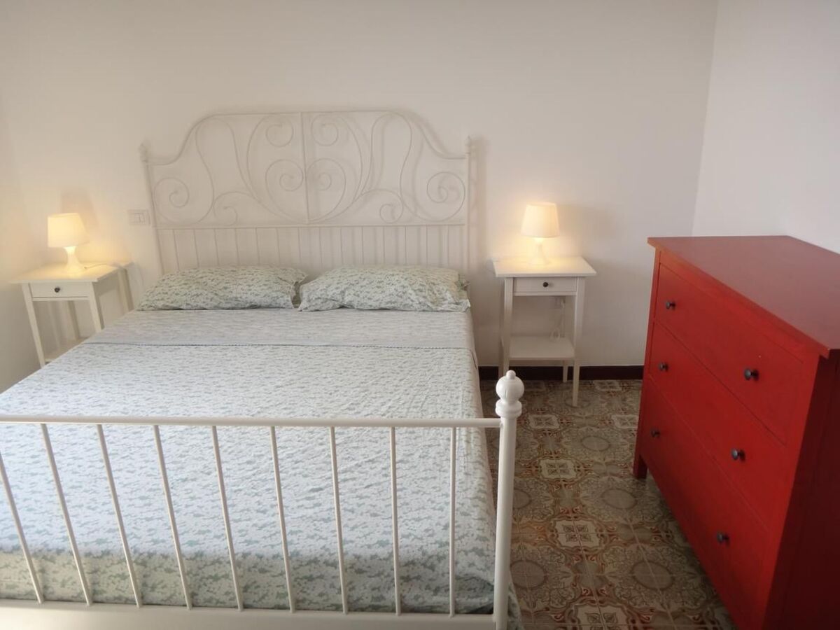 Villa Meris à Castro Marina : accès direct à la mer - Photo 12
