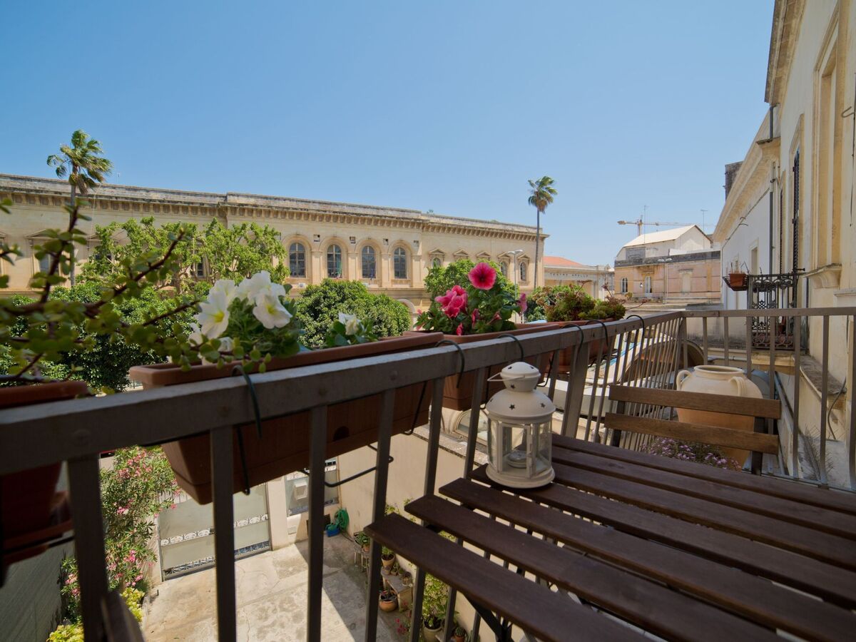 Nuvole Barocche, appartement 3 chambres avec balcon à Lecce - Photo 3