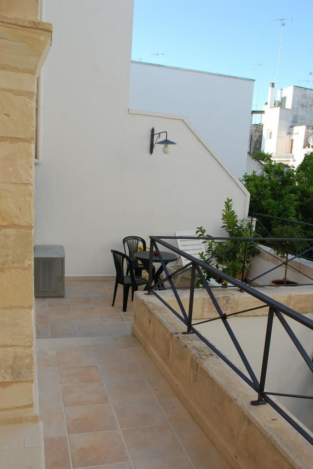 Suite Pizziniaco, studio avec balcon et terrasse à Lecce - Photo 7
