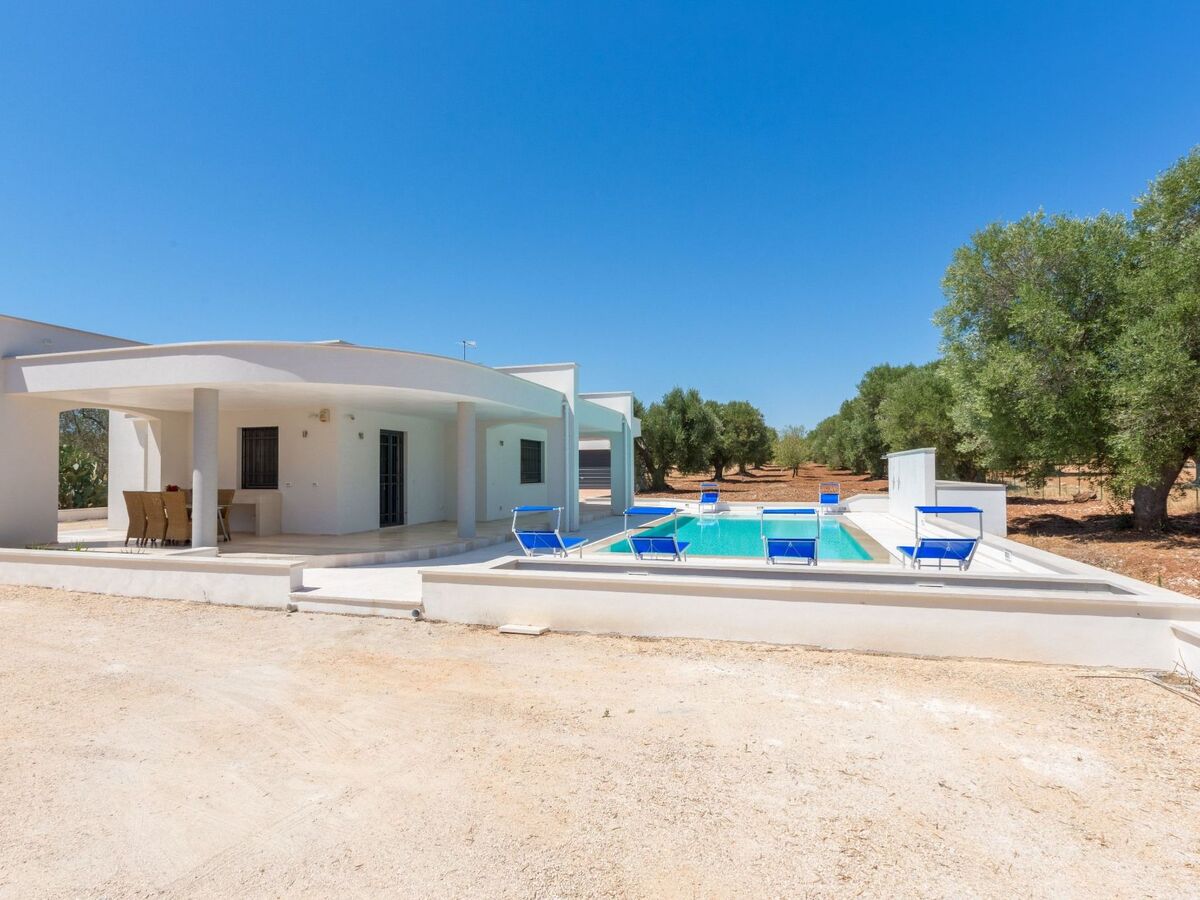 Villa Stella Cadente à Carovigno, piscine et 10 000 m² de jardin - Photo 23