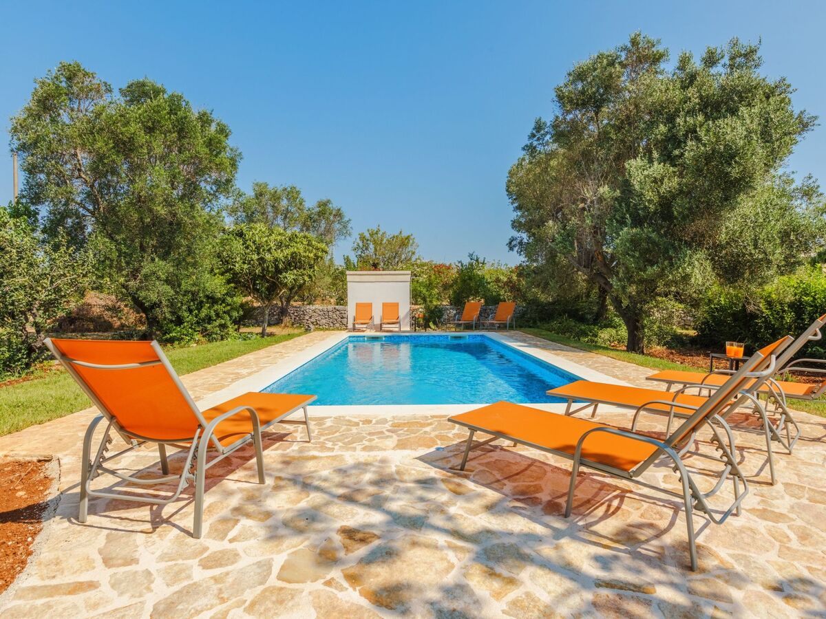 Casa Tina – Maison avec piscine à San Vito Dei Normanni - Photo 1