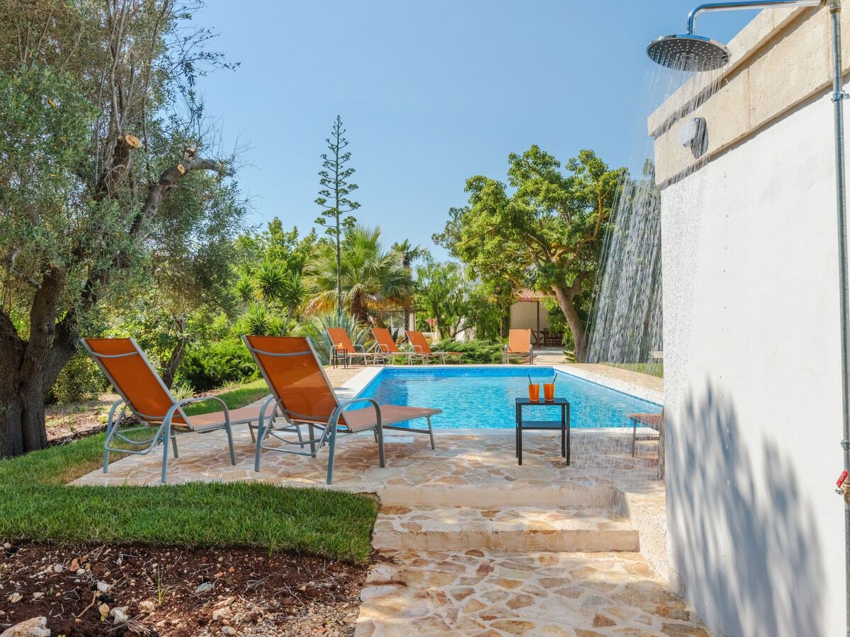 Casa Tina – Maison avec piscine à San Vito Dei Normanni - Photo 3