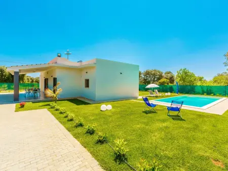 Location maison à San Vito Dei Normanni, Villa Eufriama mit privatem Pool