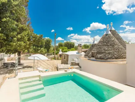 Location maison à San Michele Salentino, Trullo die Riesenpappel