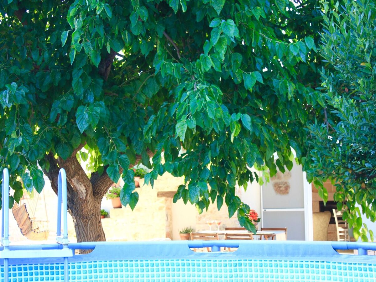 Trullo Kinderpool avec piscine privée à San Michele Salentino - Photo 4