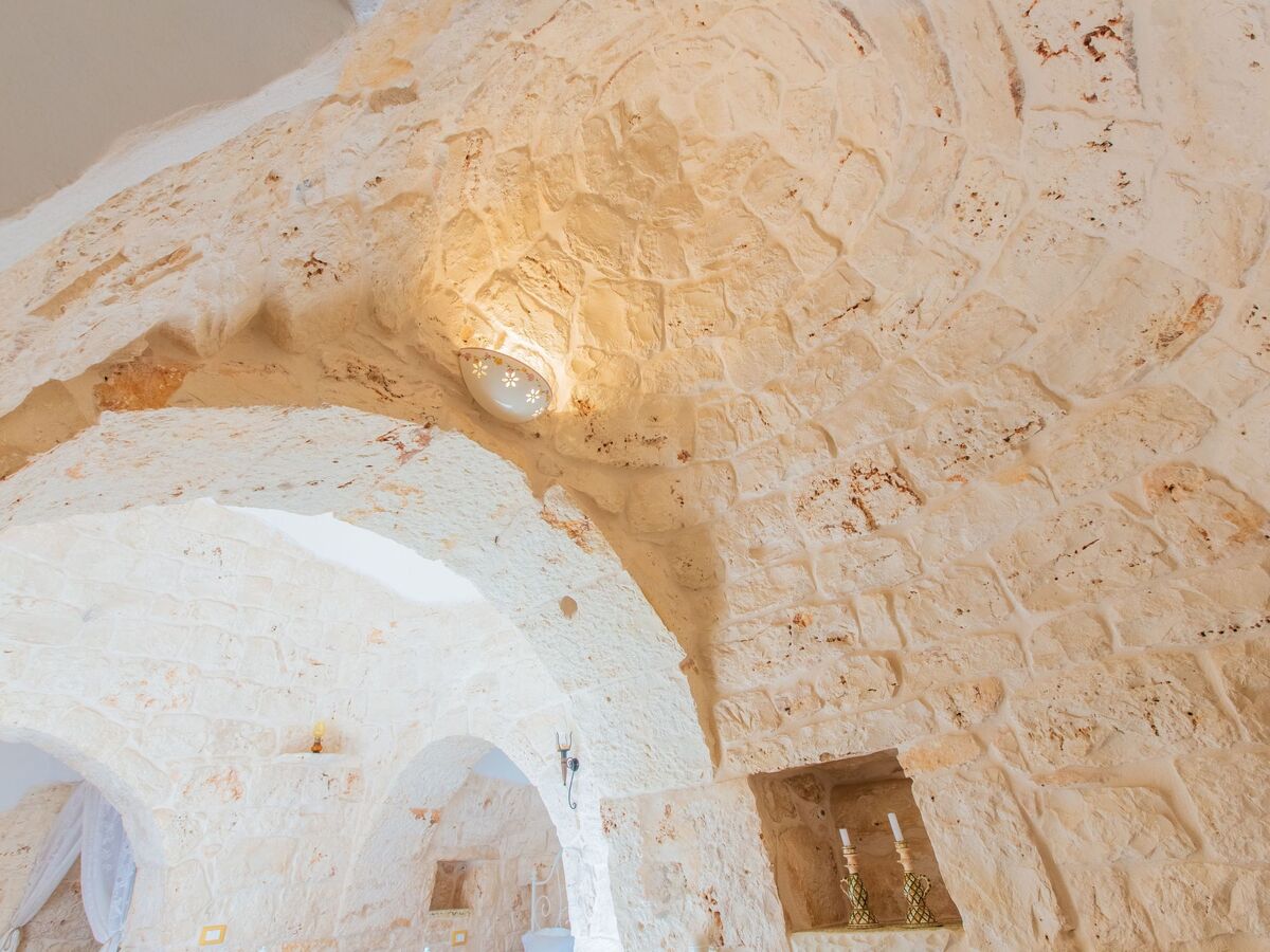Trullo Kinderpool avec piscine privée à San Michele Salentino - Photo 15