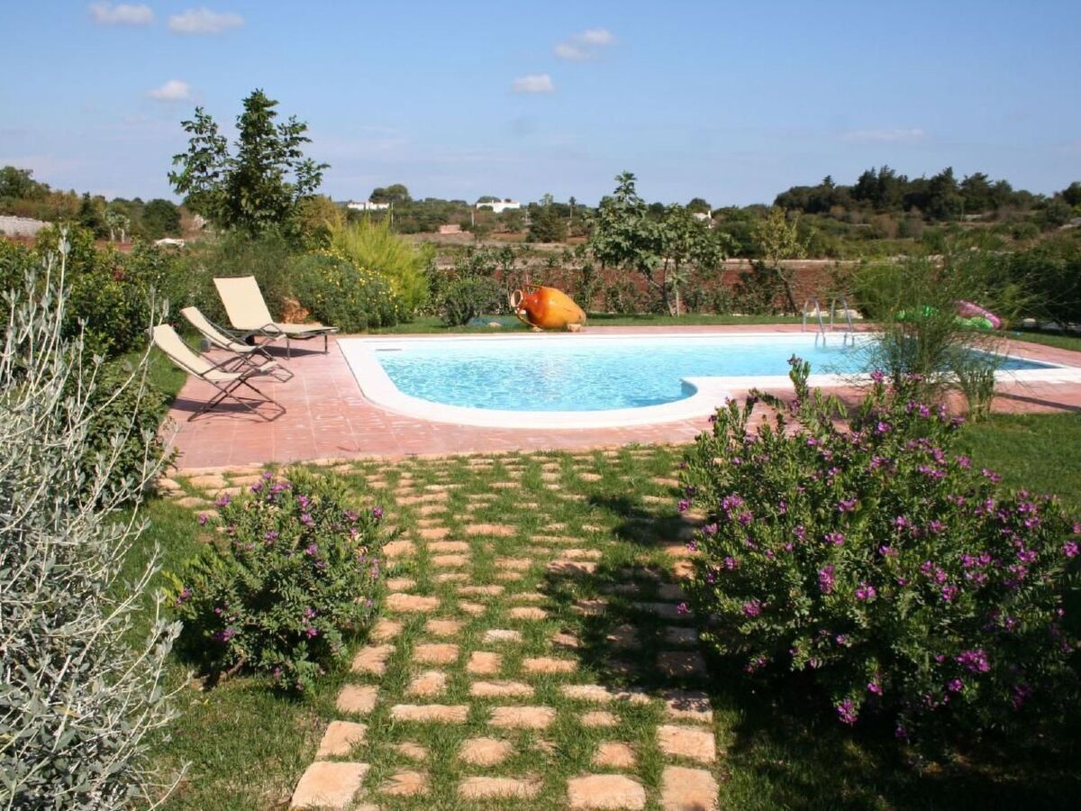 Villa with Private Pool in Ostuni Countryside - Photo 4