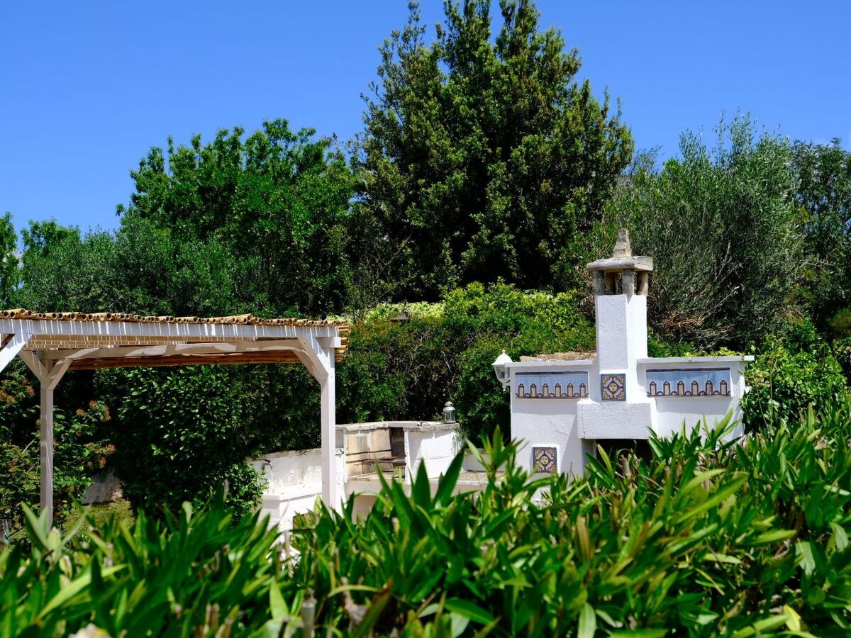 Villa with Private Pool in Ostuni Countryside - Photo 11