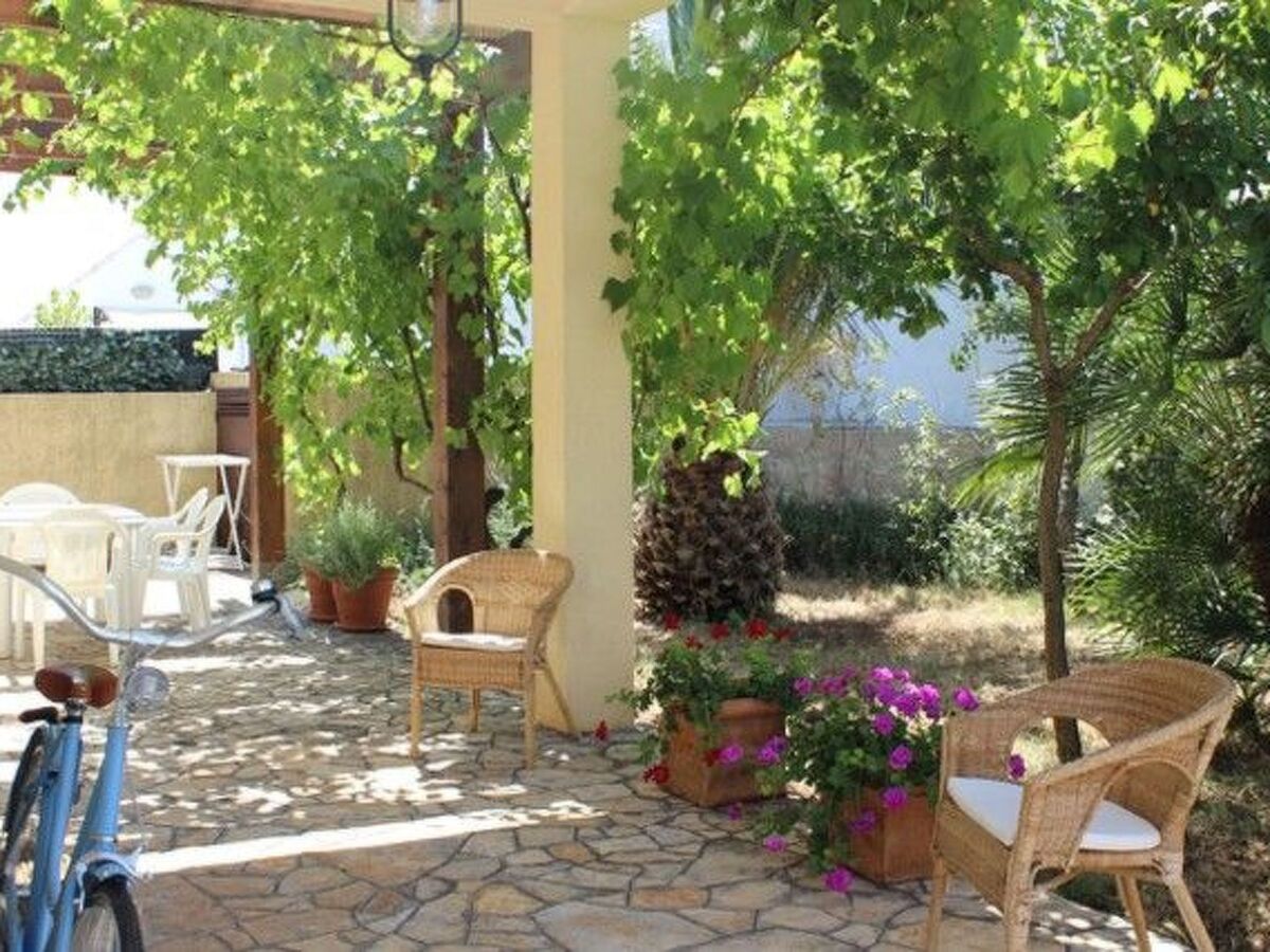 Maison Fiordilavanda à Martina Franca, 2 ch, jardin - Photo 2
