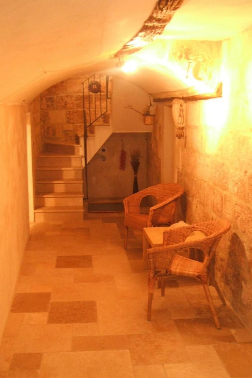 Appartement restauré dans la tour du Borgo Antico à Monopoli - Photo 2