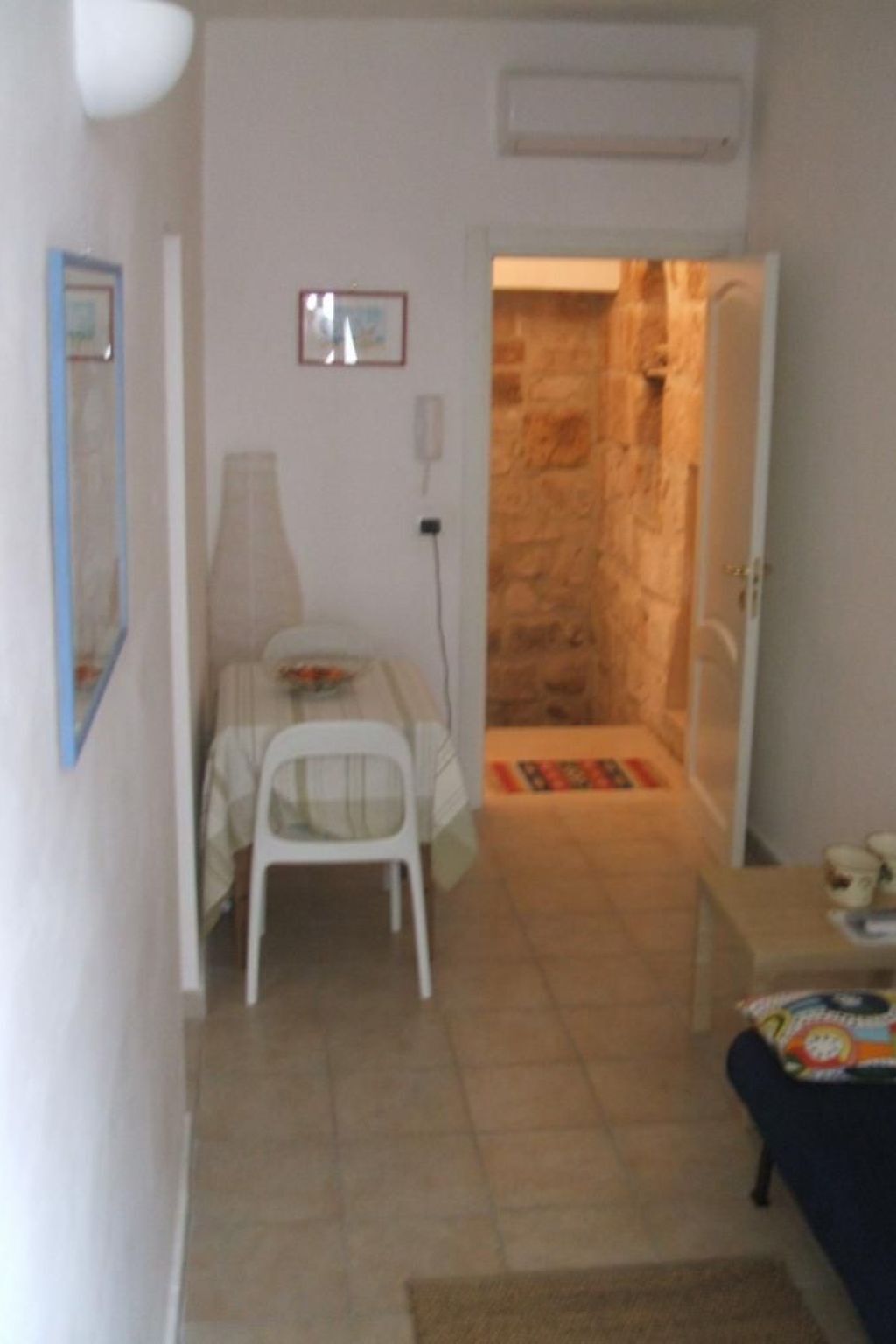 Appartement restauré dans la tour du Borgo Antico à Monopoli - Photo 5
