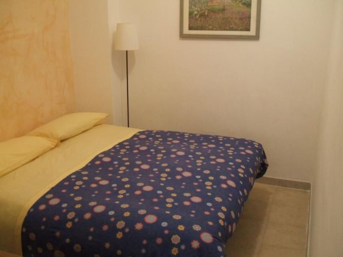 Appartement restauré dans la tour du Borgo Antico à Monopoli - Photo 6