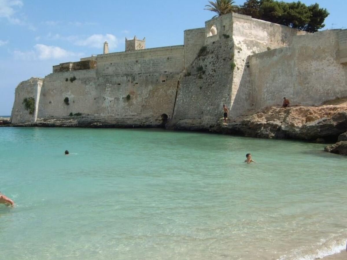 Appartement restauré dans la tour du Borgo Antico à Monopoli - Photo 11