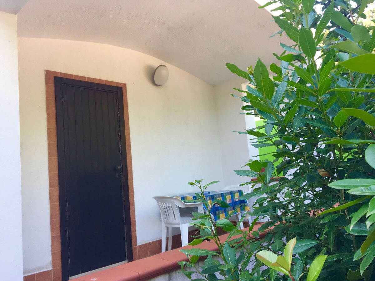 Bungalow à Vieste – véranda couverte et jardin privatif - Photo 5