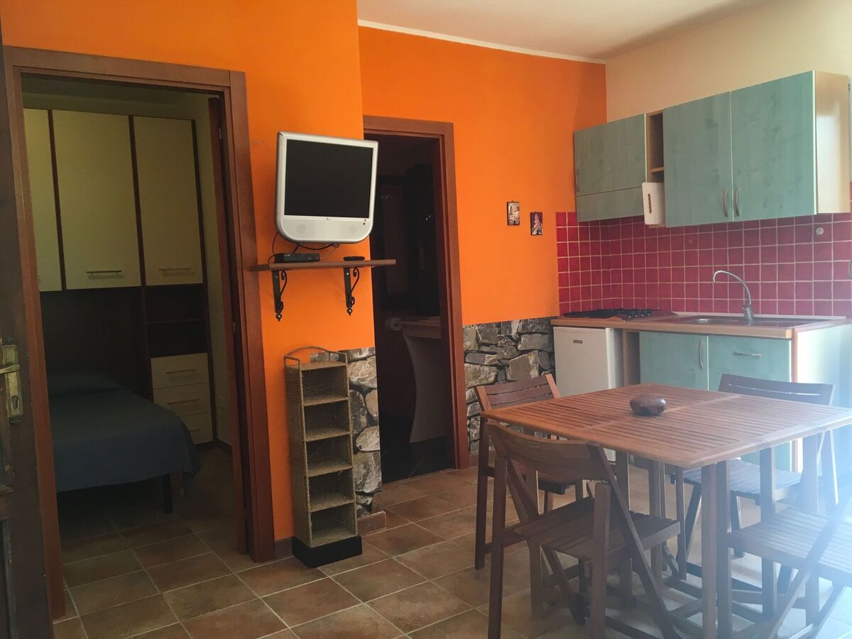 Bungalow à Vieste – véranda couverte et jardin privatif - Photo 9