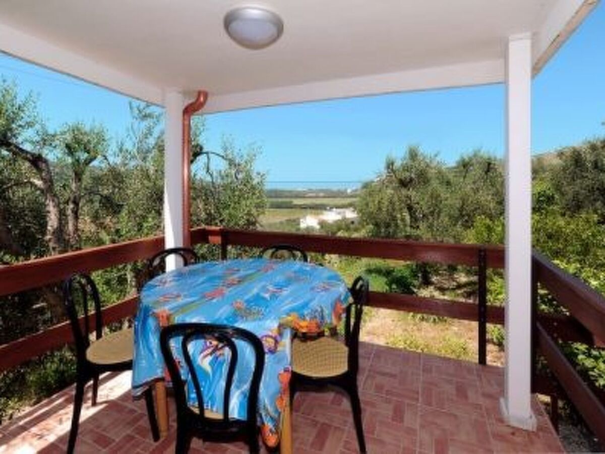 Maison 5 pers. avec piscine à Peschici, 1,5 km plage - Photo 4