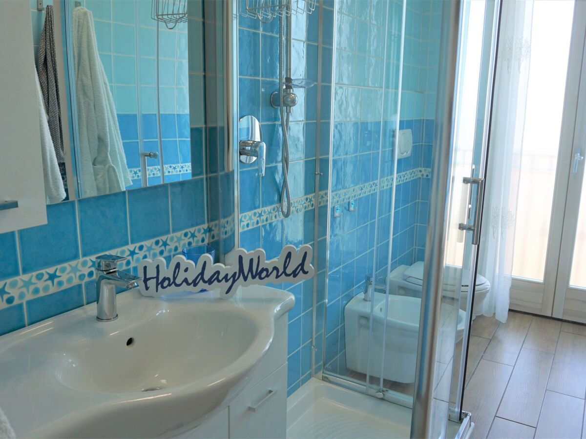 Appartement 4 pers. avec vue mer à Santa Teresa di Gallura - Photo 6