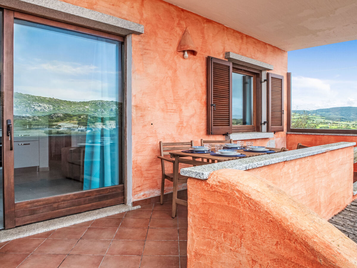 Appartement Porto Pozzo, véranda vue mer et accès plage - Photo 29