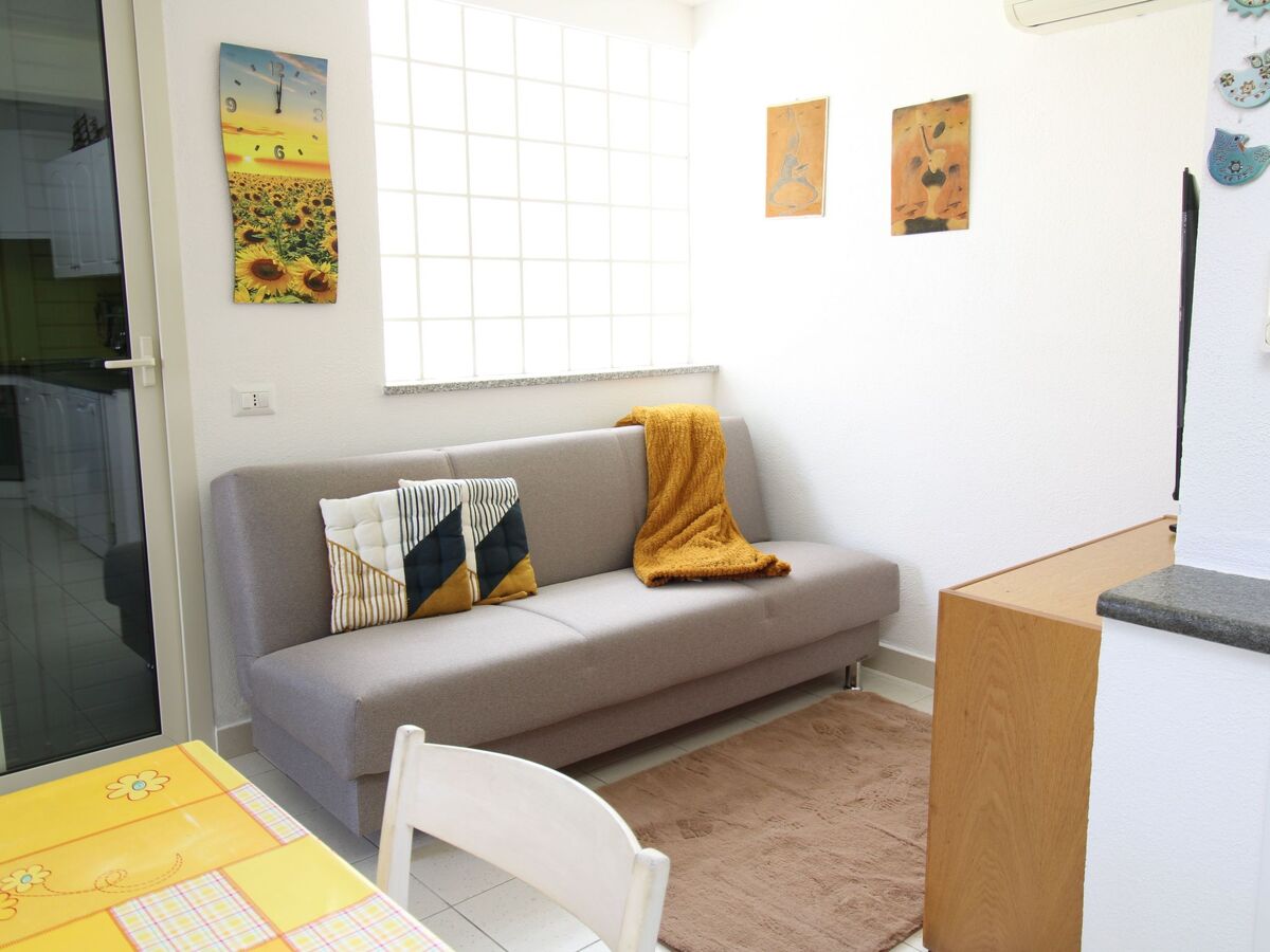 Alba Apartment à Siniscola : 2 chambres, jardin, 200 m de la plage - Photo 8