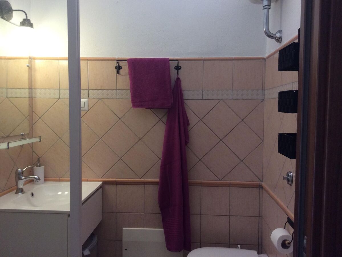 Maison avec cheminée à 300m de la plage, Porto Corallo - Photo 22