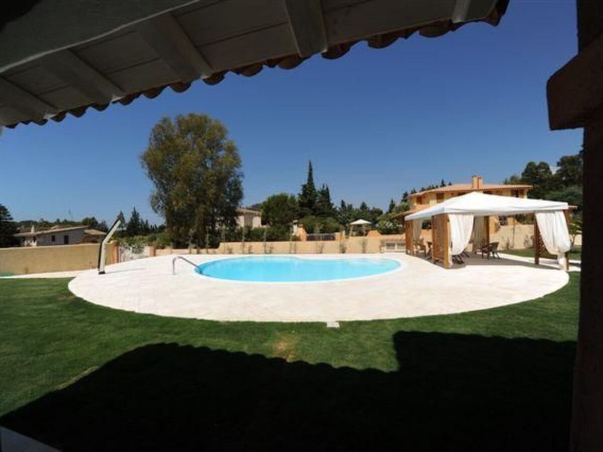 Villa Calicanto à Castiadas, 2 ch avec piscine - Photo 10