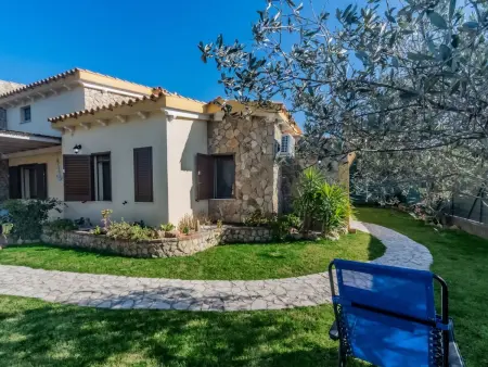 Location maison à Castiadas, Schöne moderne Villa mit privatem Pool.