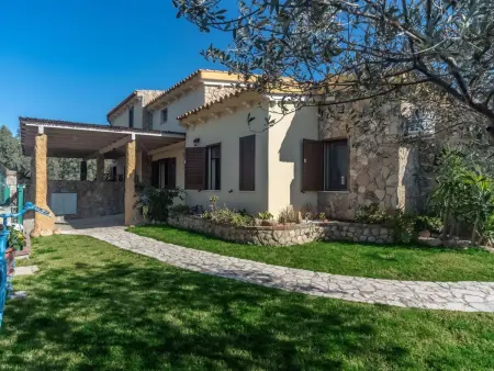 Villa moderne 4 chambres avec piscine privée à Castiadas : photo 3