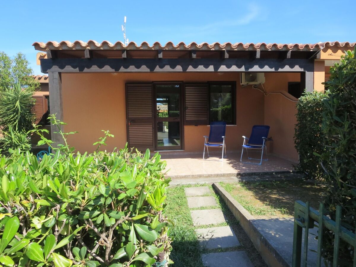 Appartement 6 pers. Costa Rei, jardin privé à 80 m de la plage - Photo 1