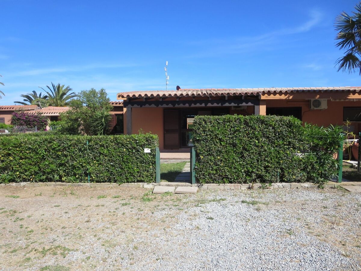 Appartement 6 pers. Costa Rei, jardin privé à 80 m de la plage - Photo 3