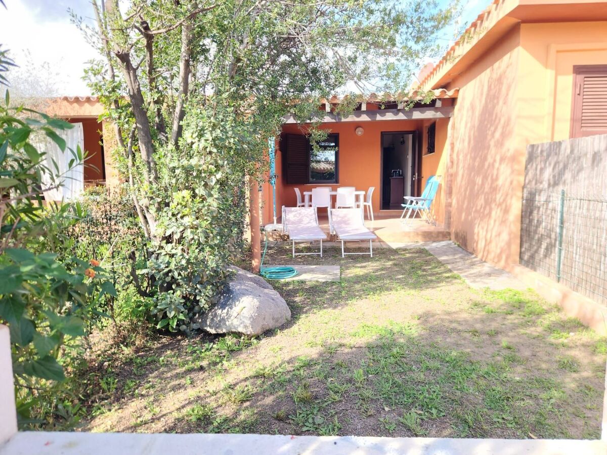 Appartement 6 pers. Costa Rei, jardin privé à 80 m de la plage - Photo 10